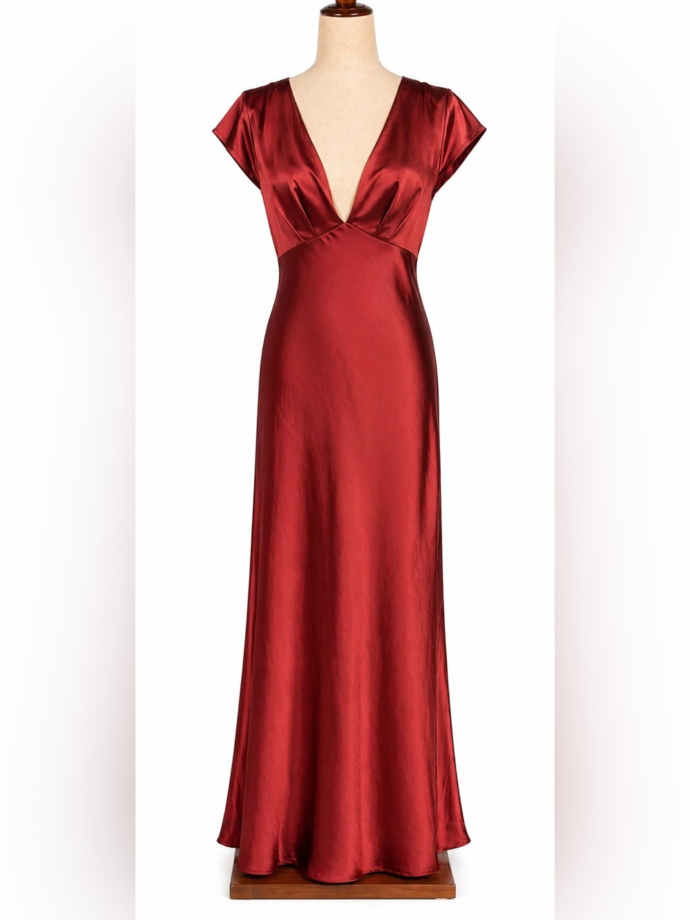 Silky red deep V Halfisland maxi cap sleeve slip dress / gown. Red- 6-8